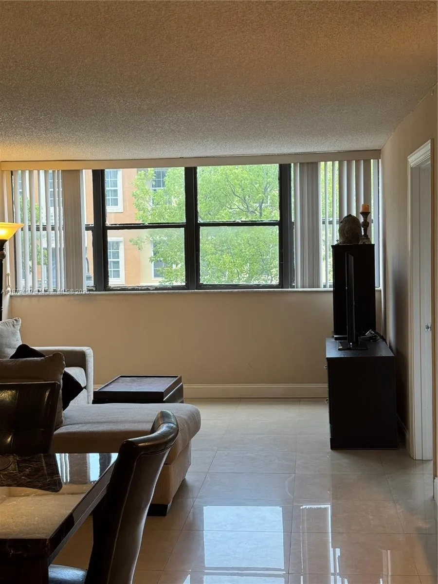 2049 S Ocean Dr, #203