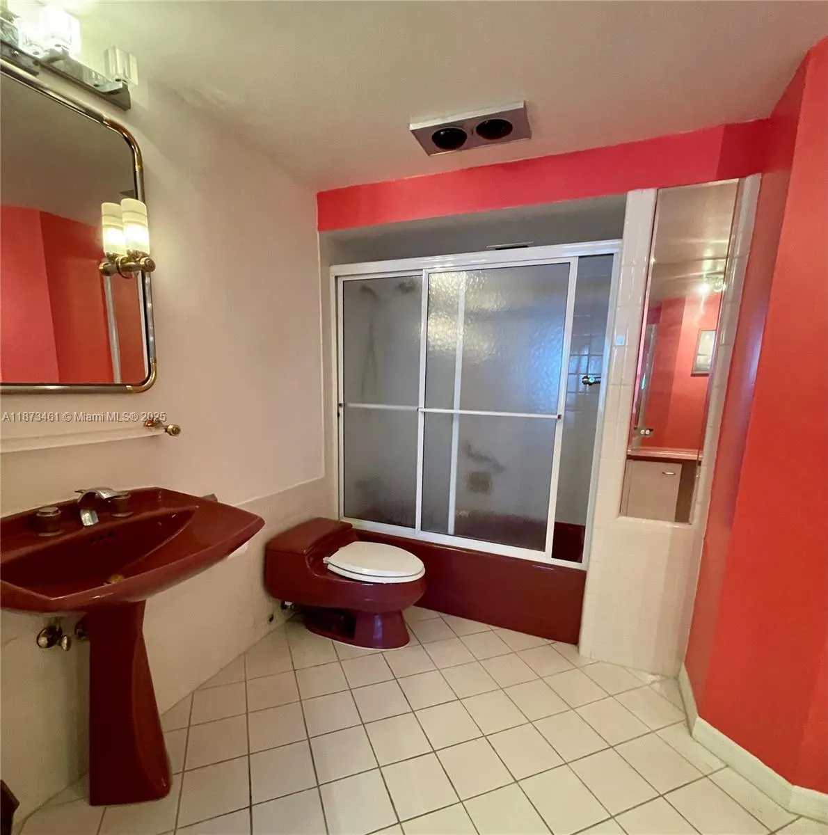 3111 N Ocean Dr, #1611