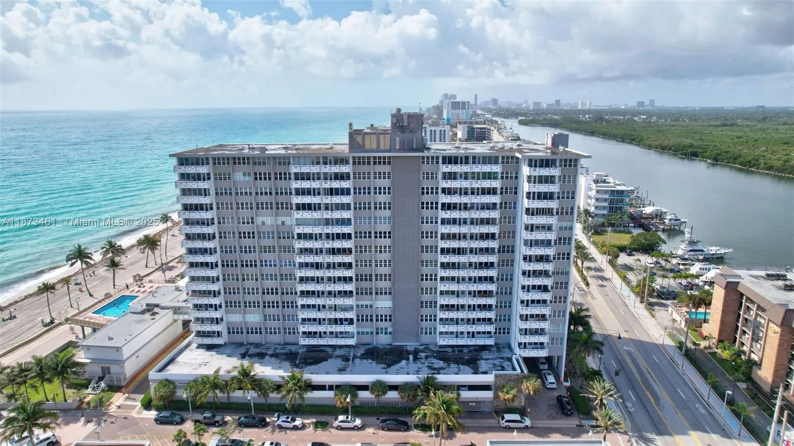 3111 N Ocean Dr, #1611