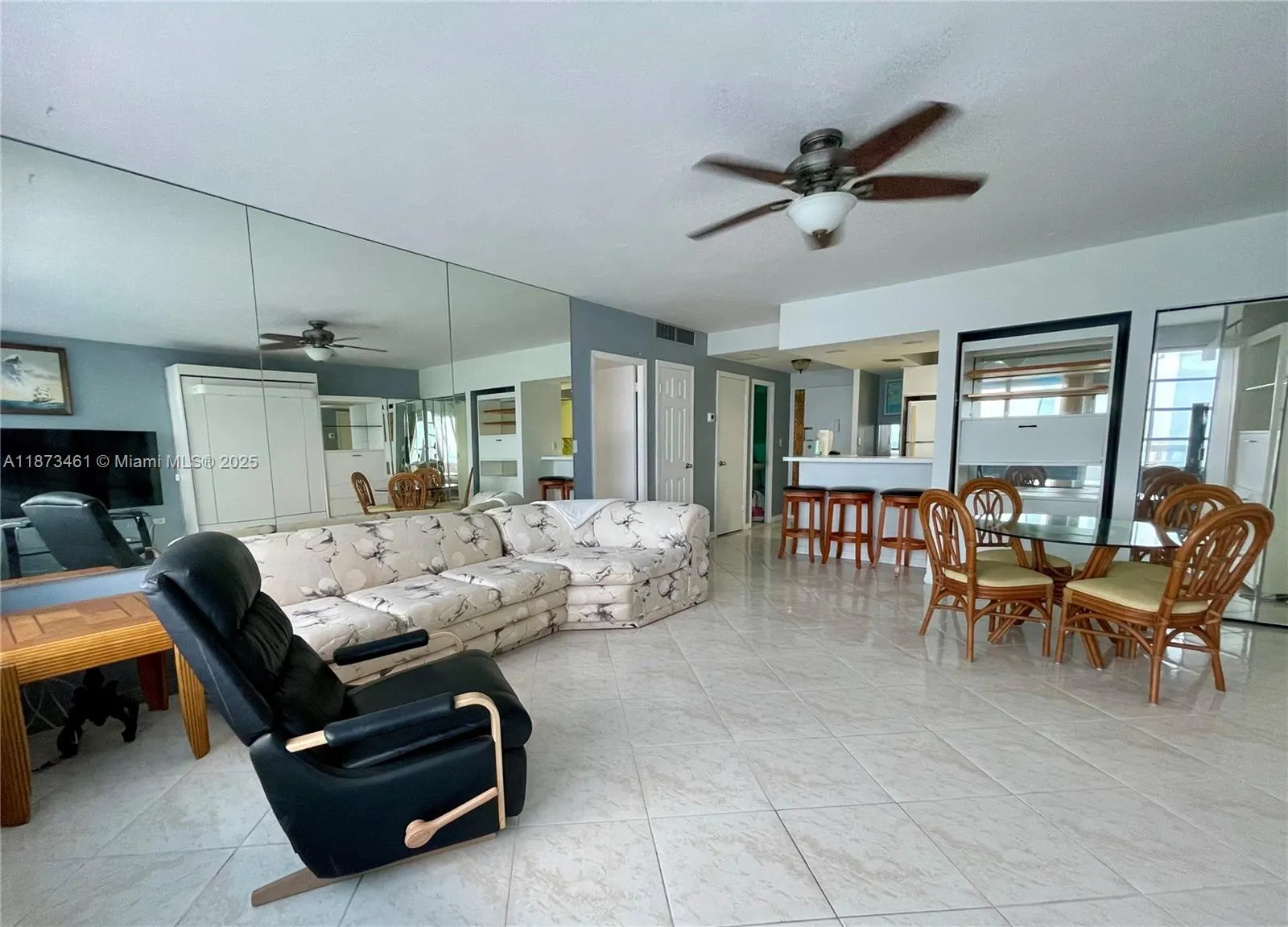 3111 N Ocean Dr, #1611