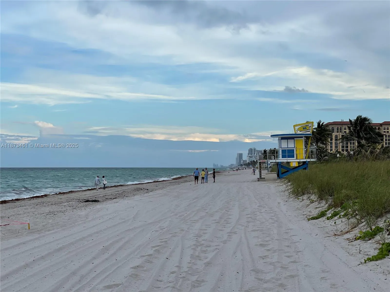 3111 N Ocean Dr, #1611