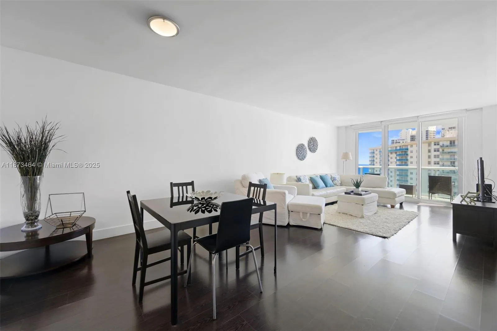 19380 Collins Ave, #1414