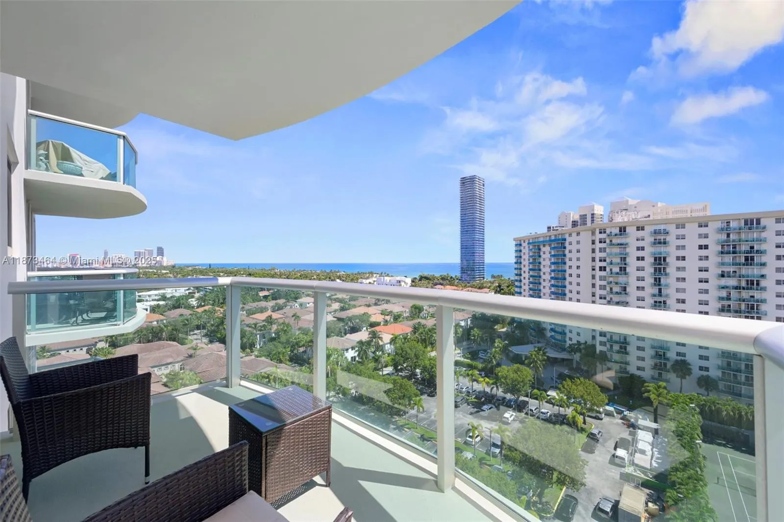 19380 Collins Ave, #1414