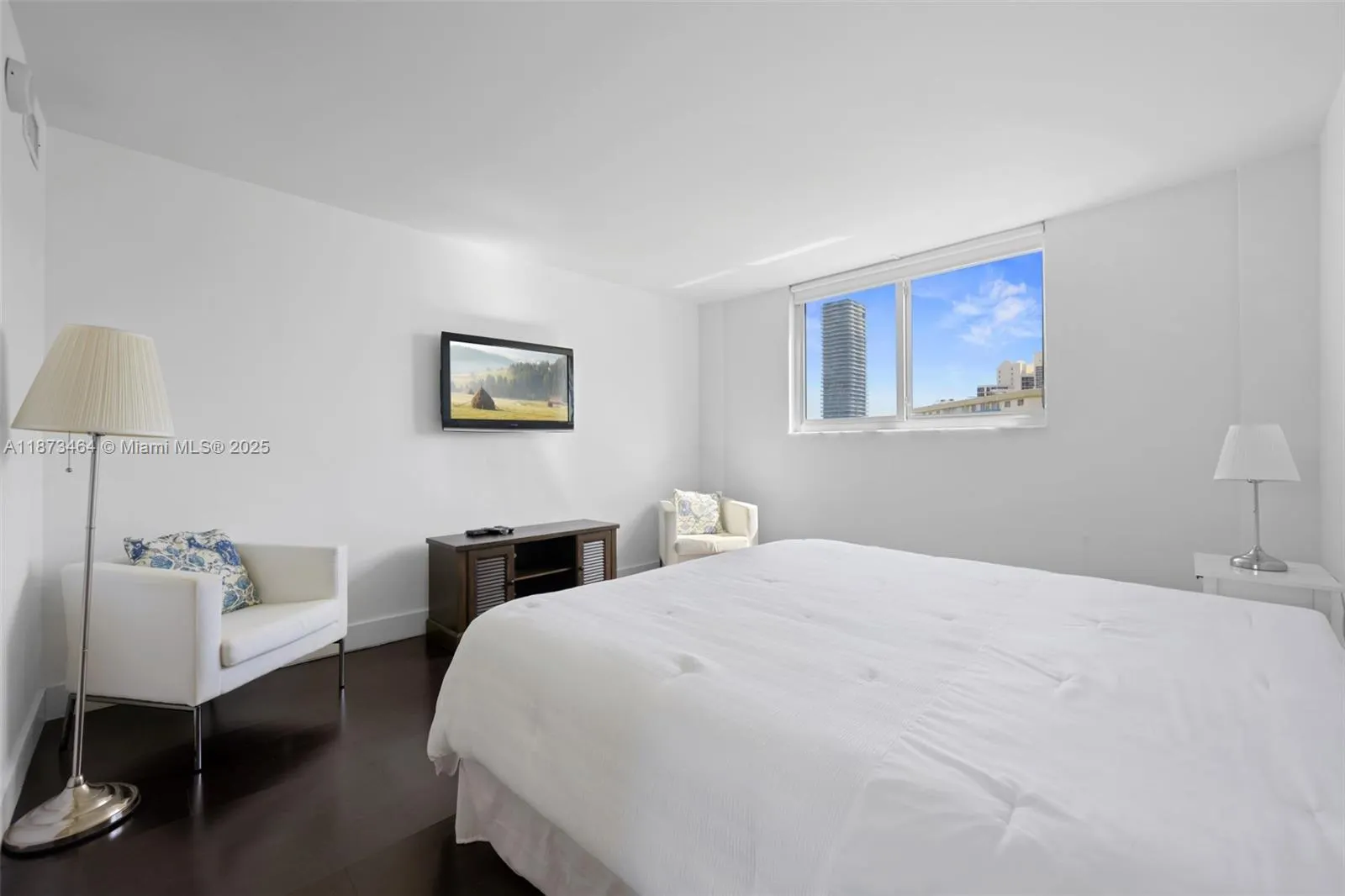 19380 Collins Ave, #1414