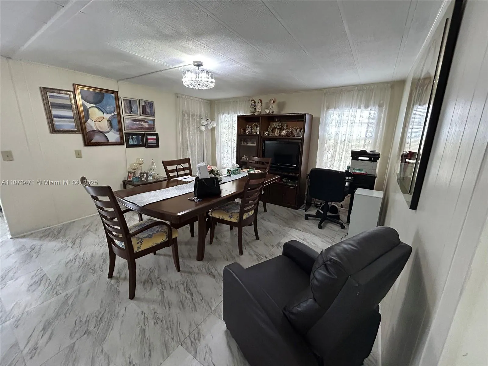 2140 SW 51st Ct