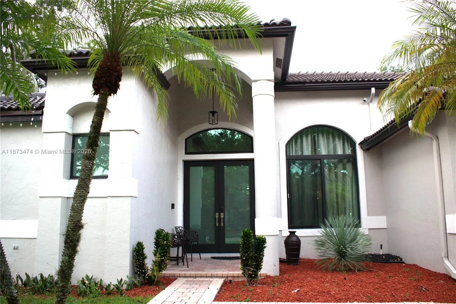 1489 Lantana Ct