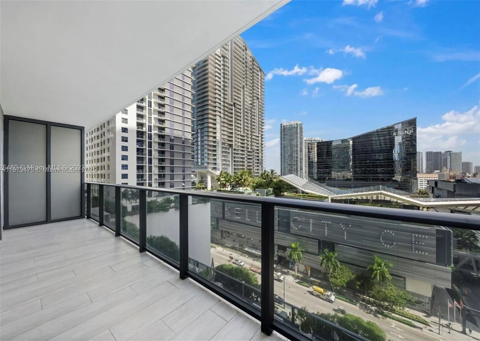 45 SW 9th, #1110