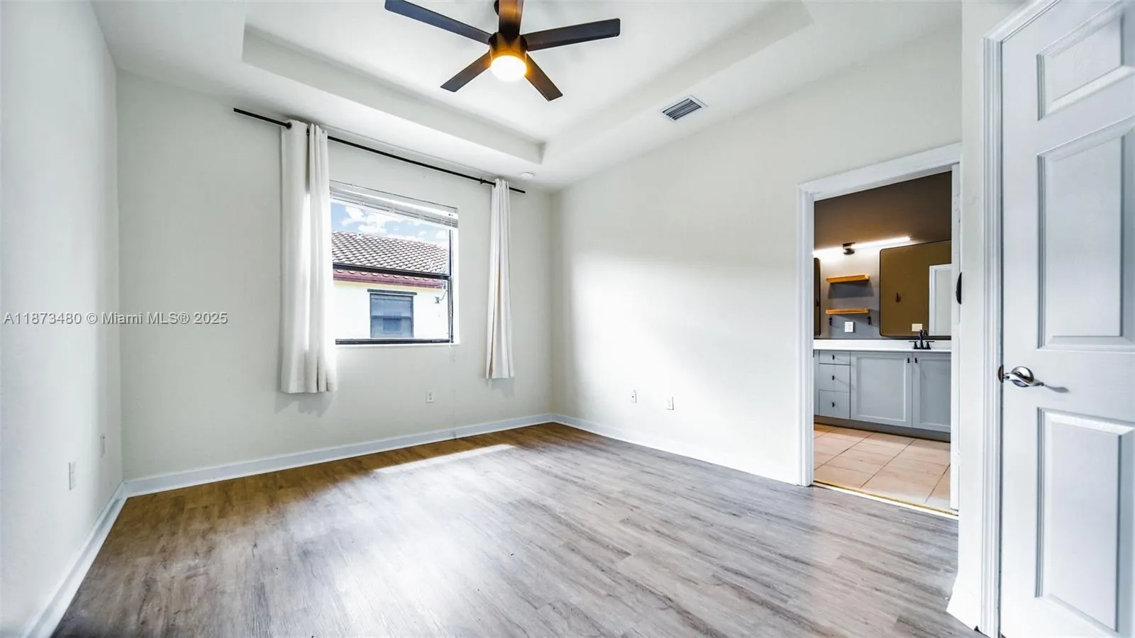 144 SE 34th Ave