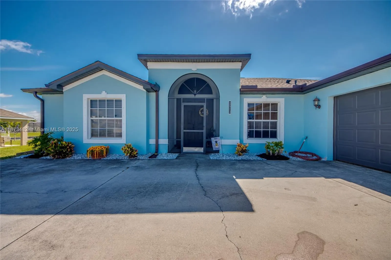 2613 SW 7th Place