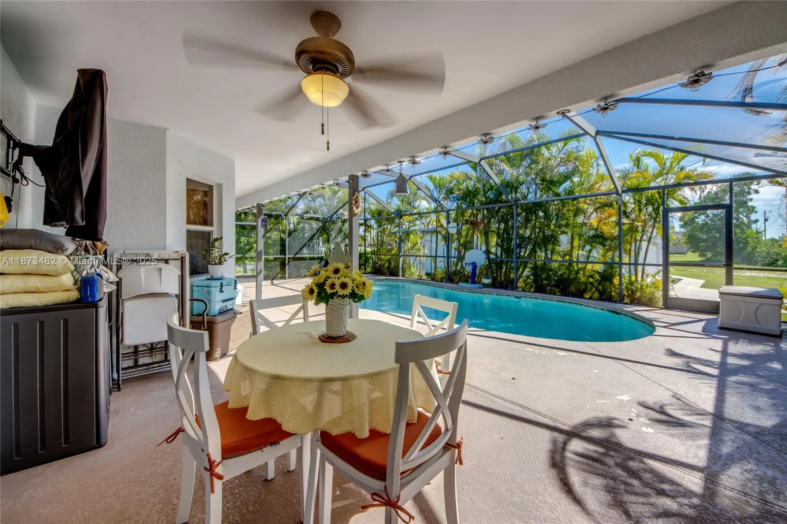 2613 SW 7th Place