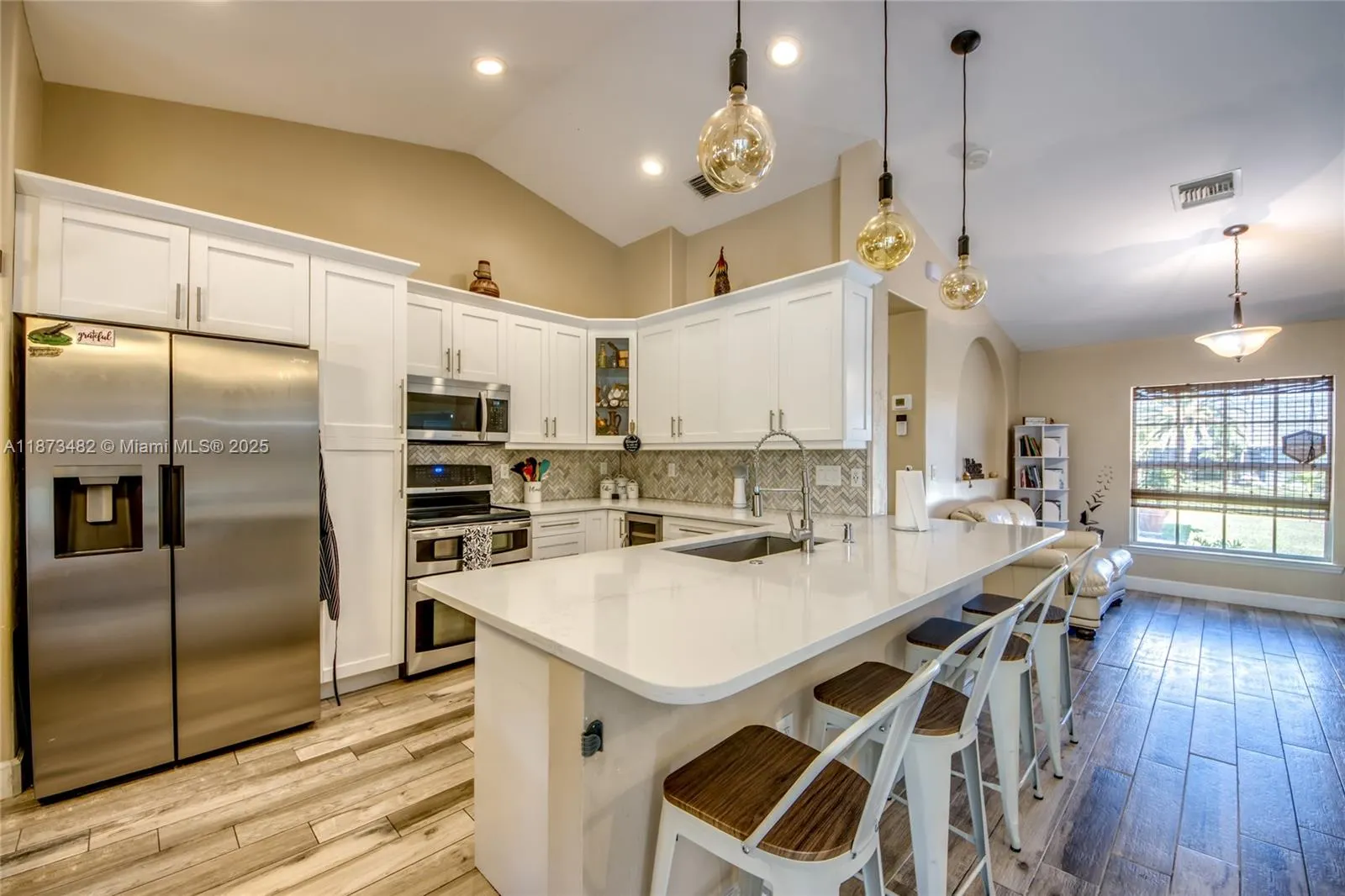 2613 SW 7th Place