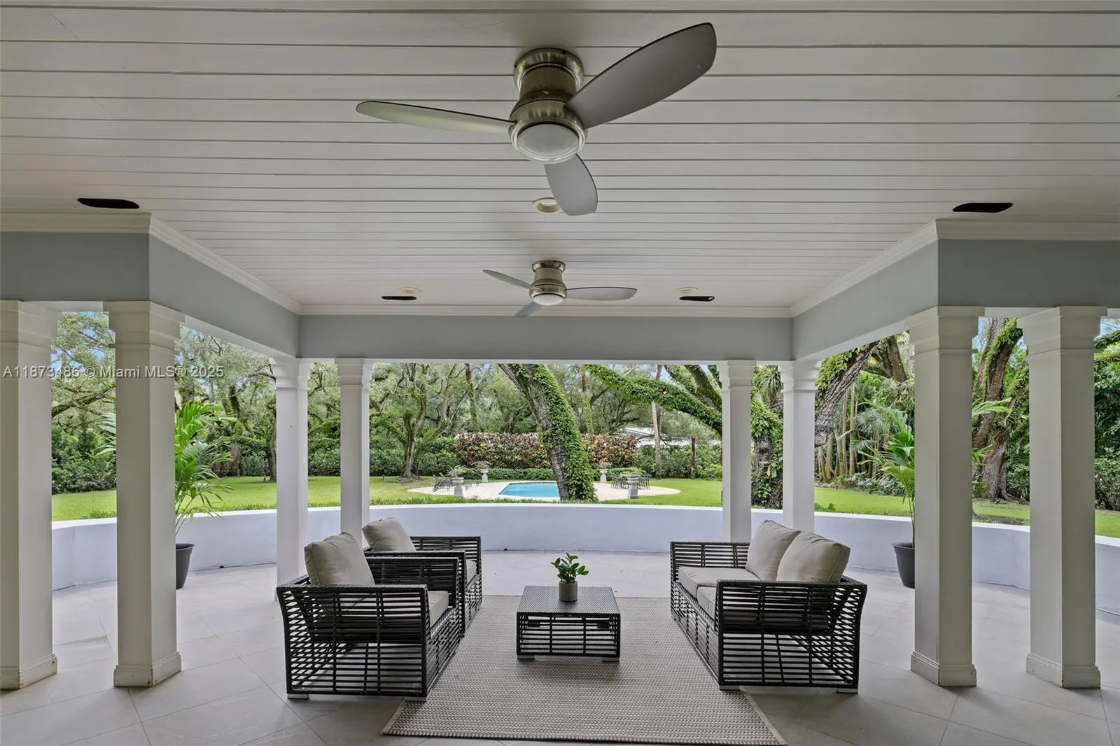 5400 Banyan Trl