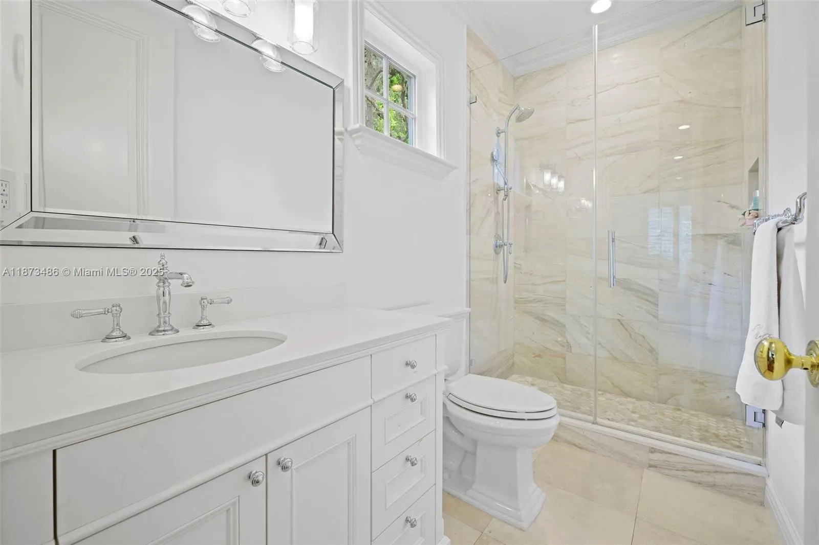 5400 Banyan Trl