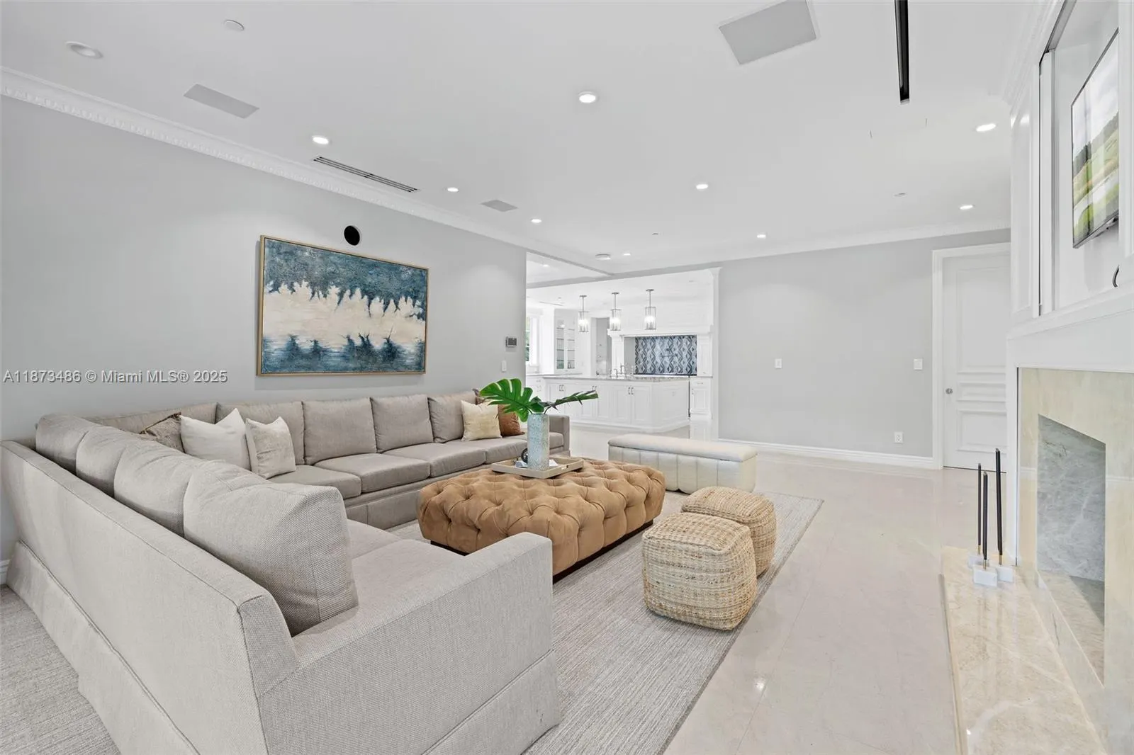 5400 Banyan Trl