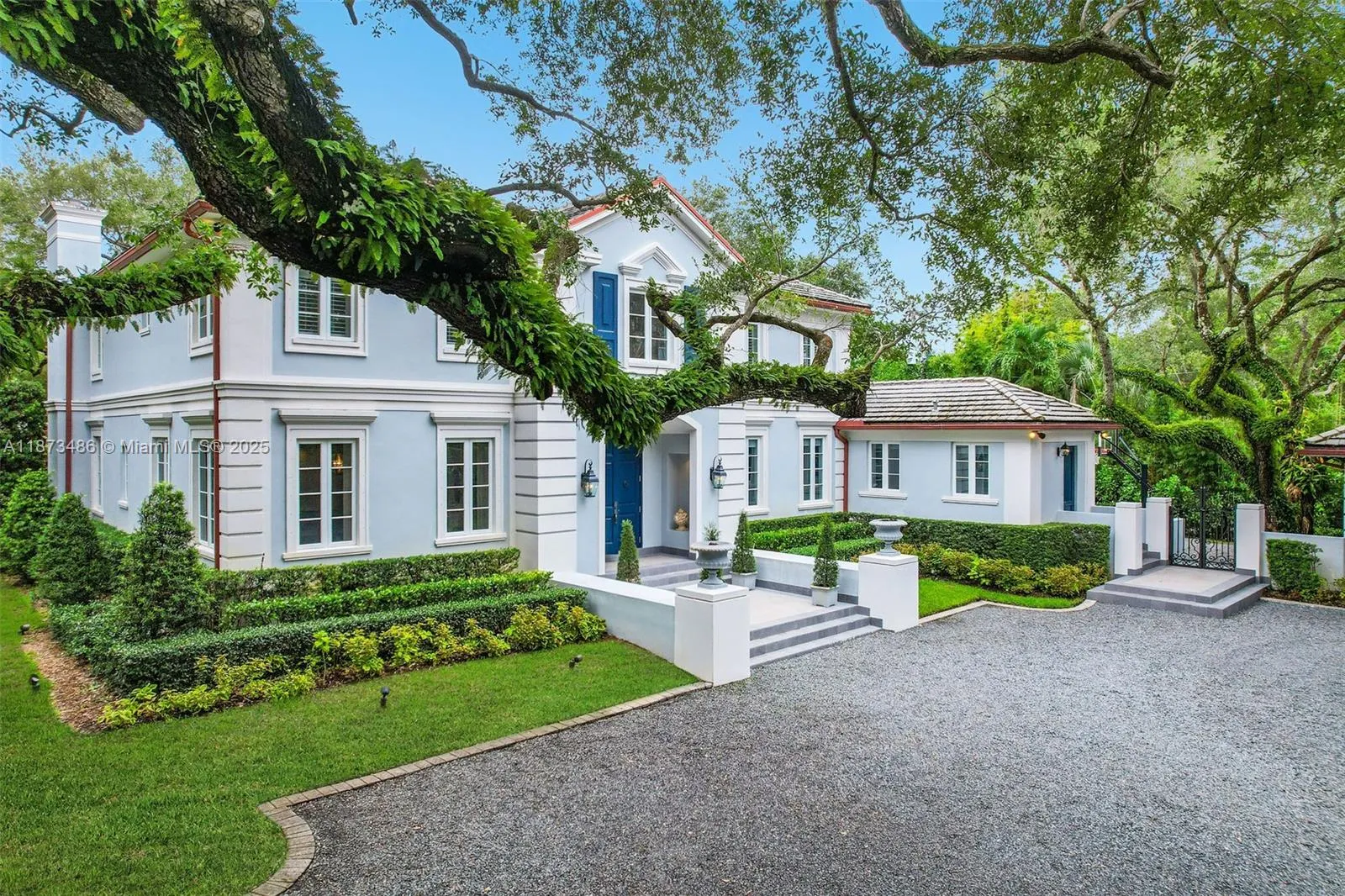 5400 Banyan Trl