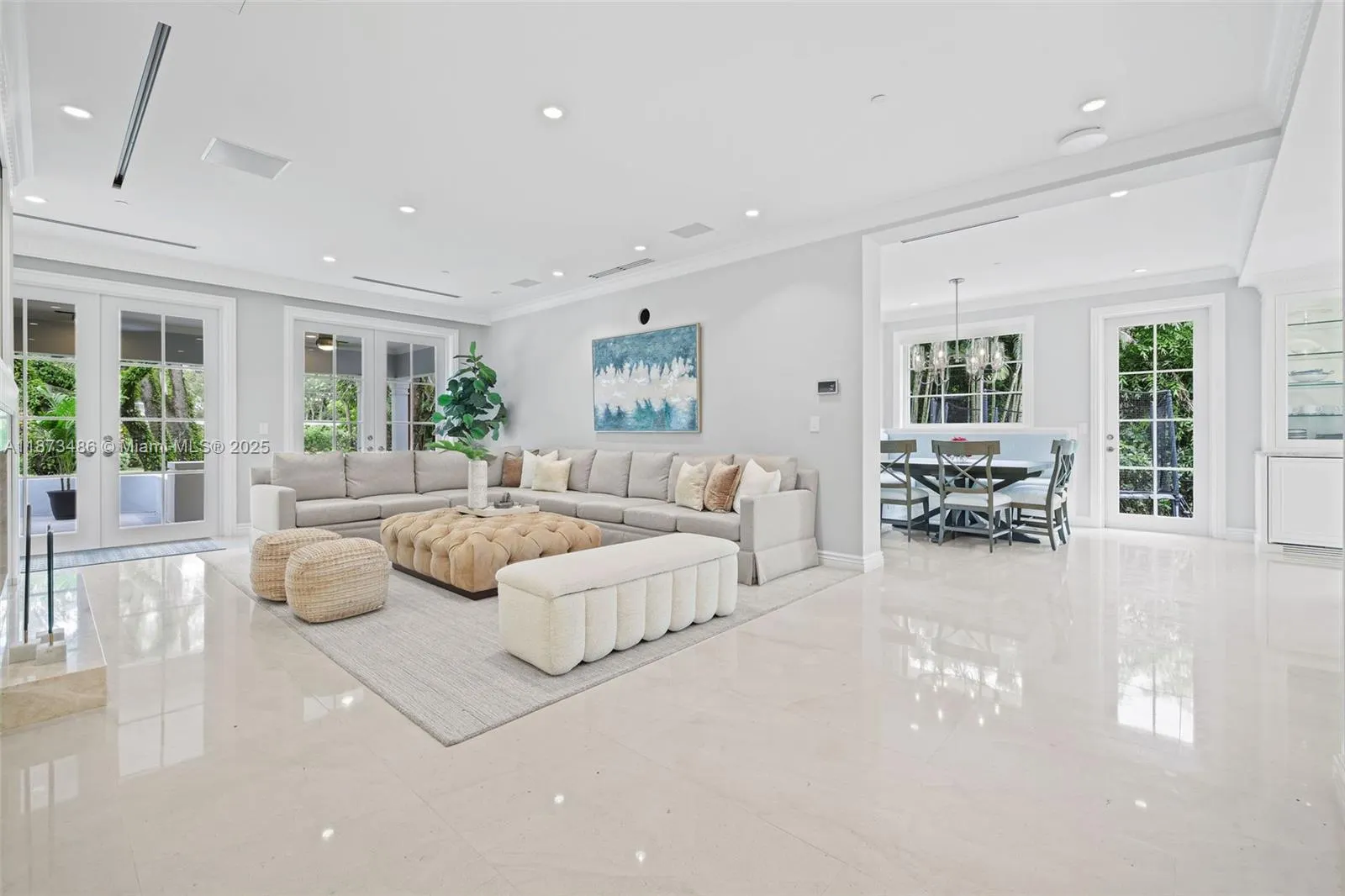 5400 Banyan Trl