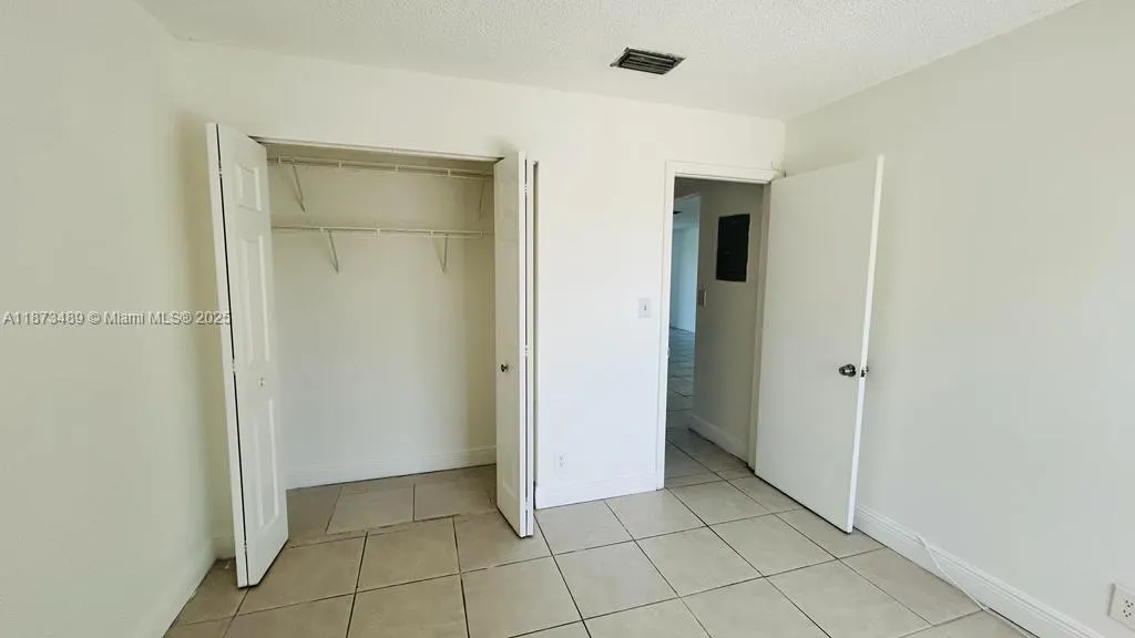 208 Lake Pointe Dr, #205