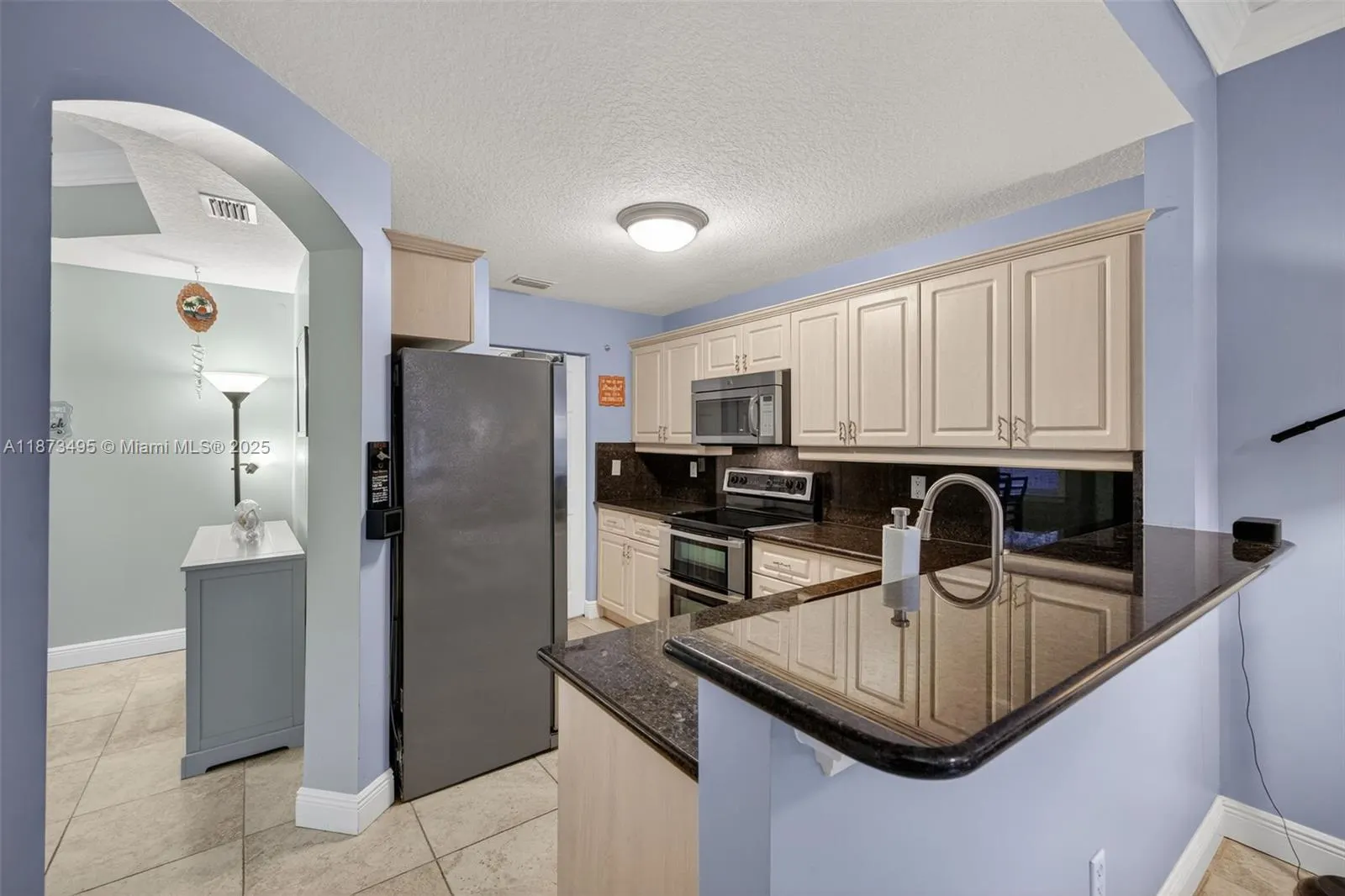 2225 Clipper Pl