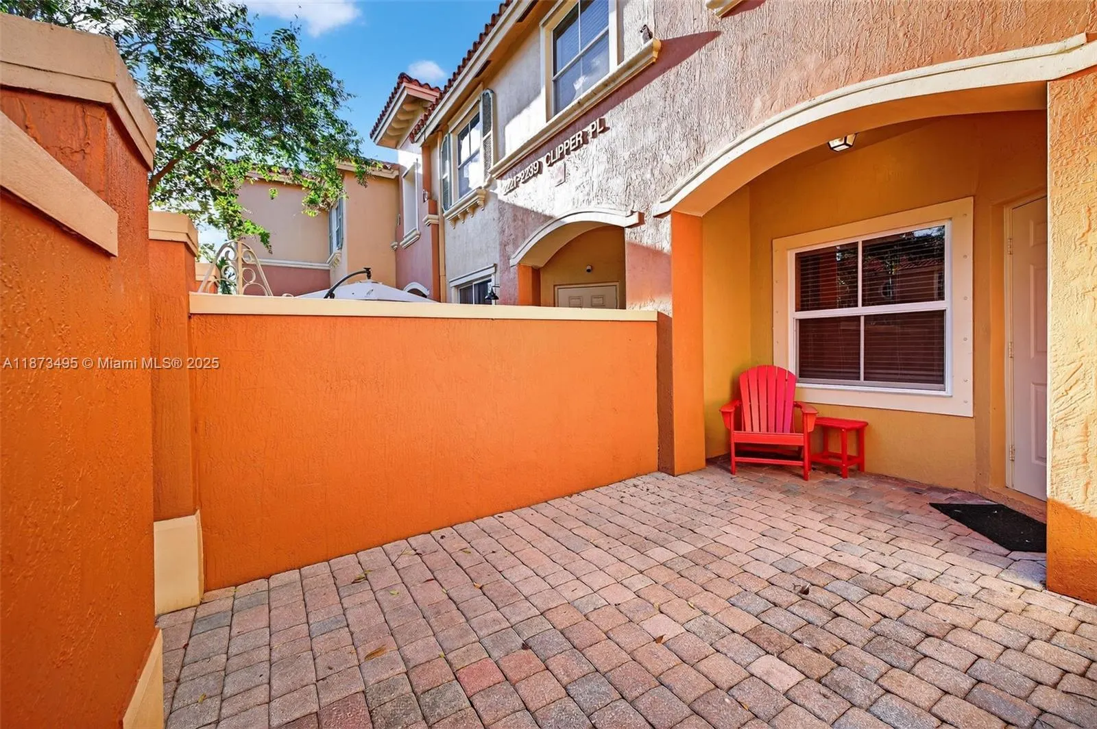 2225 Clipper Pl