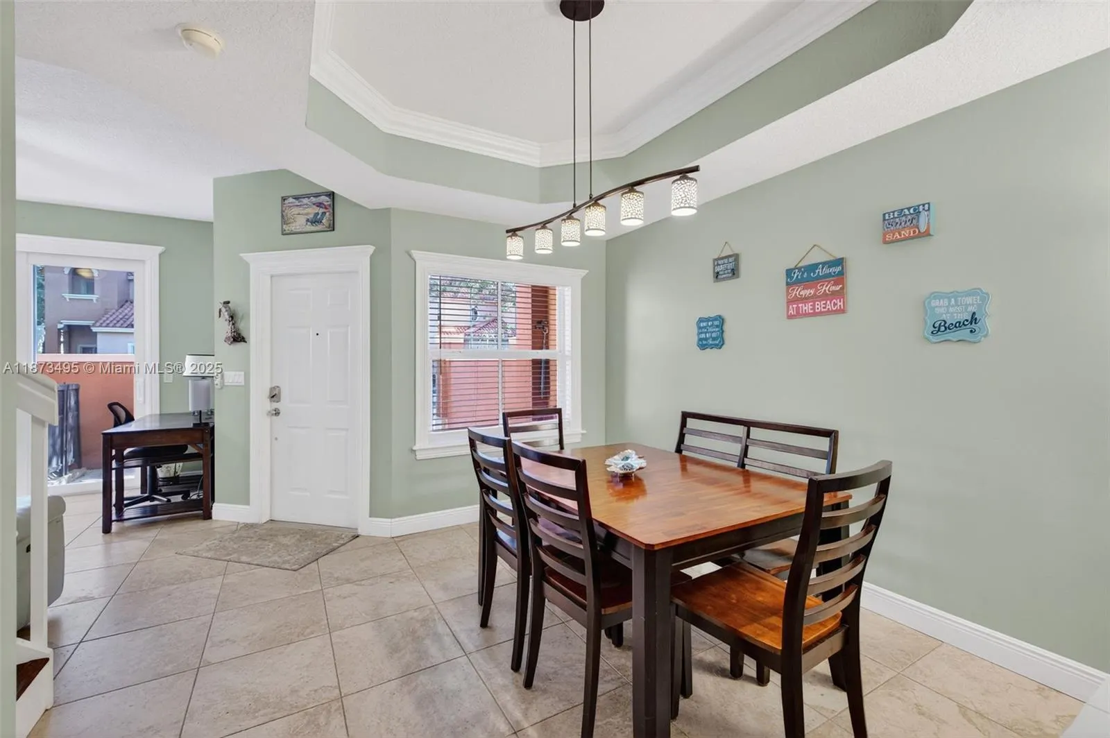 2225 Clipper Pl