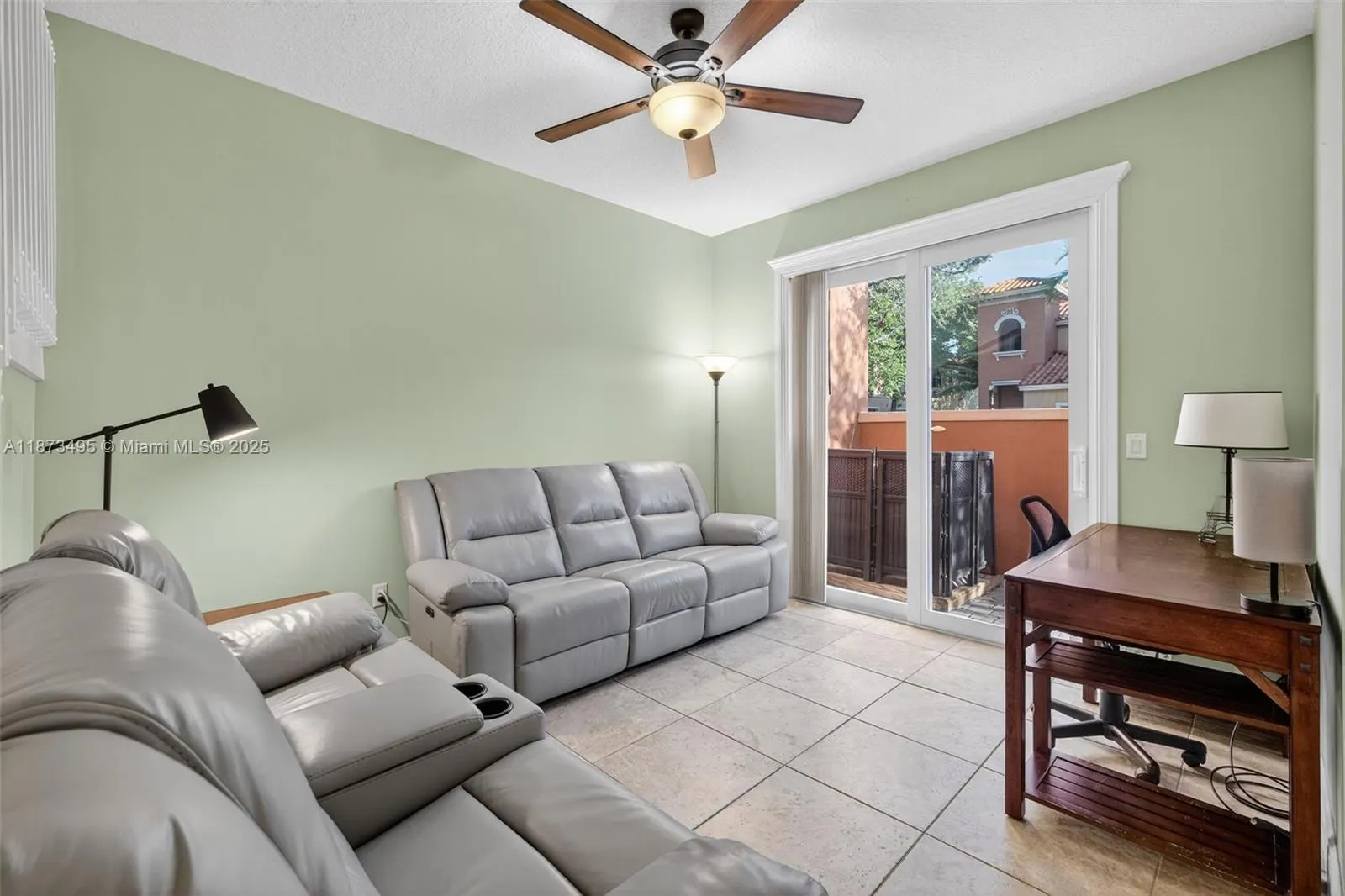 2225 Clipper Pl