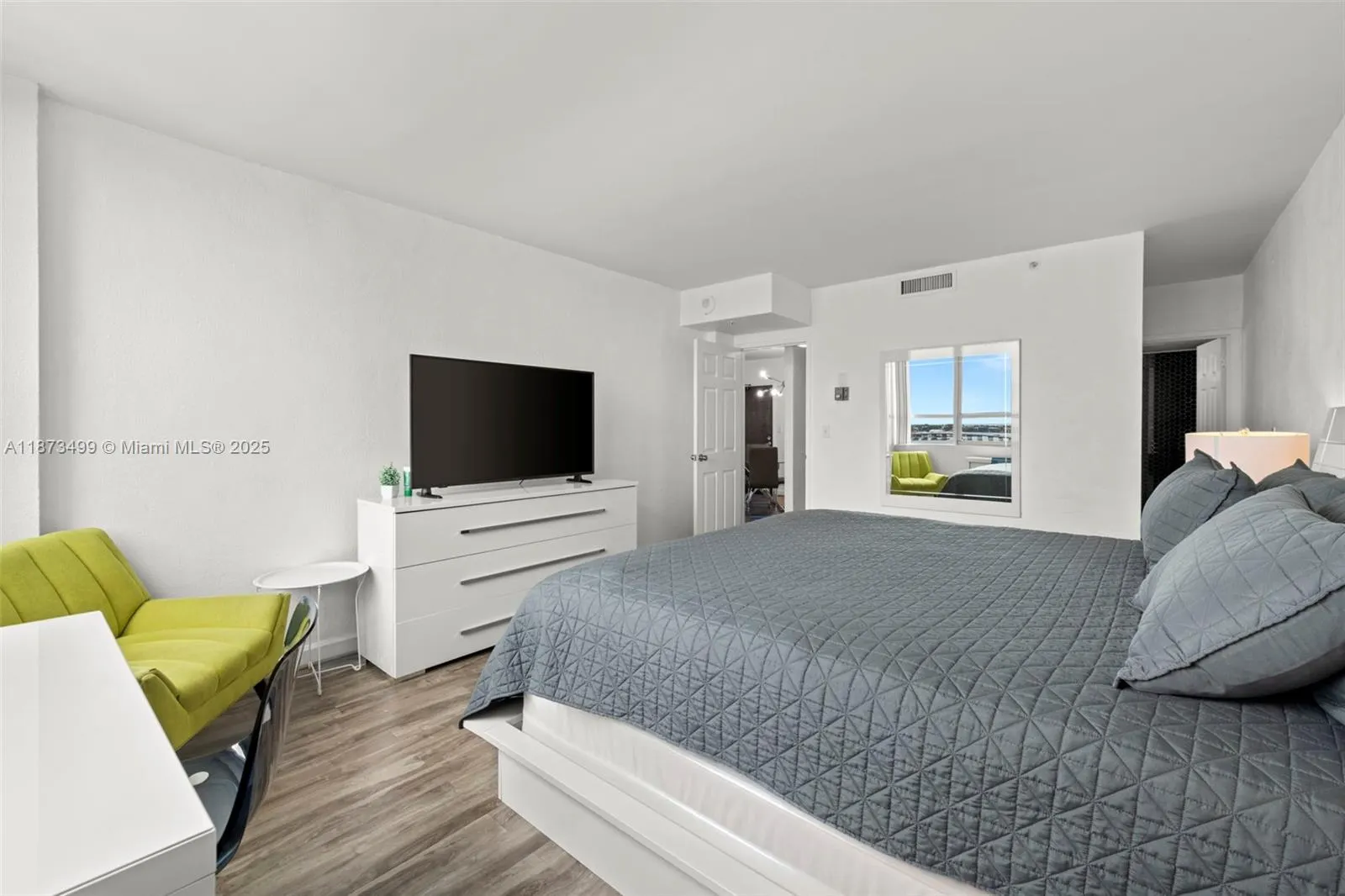 1500 Bay Rd, #1438S