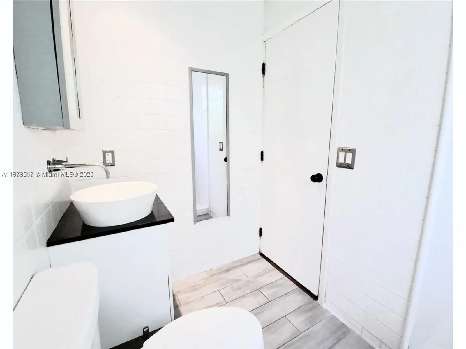 1009 Meridian Ave, #13
