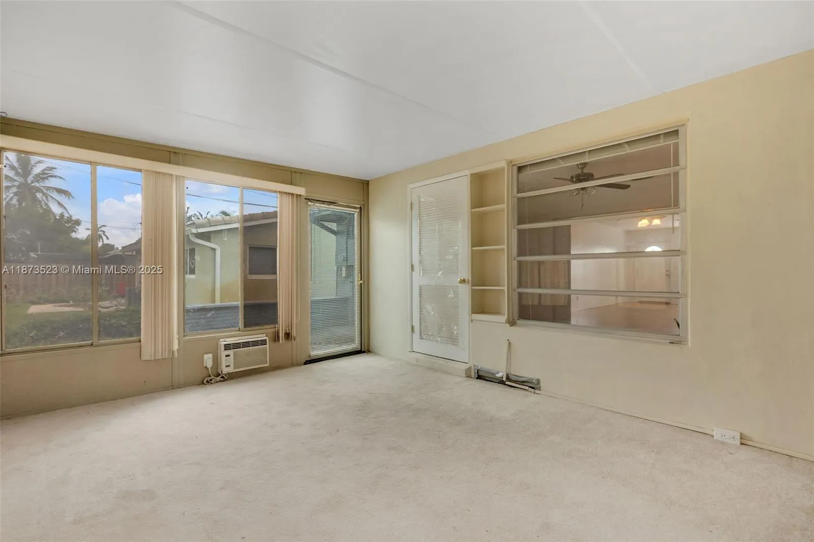 80 NE 48th St