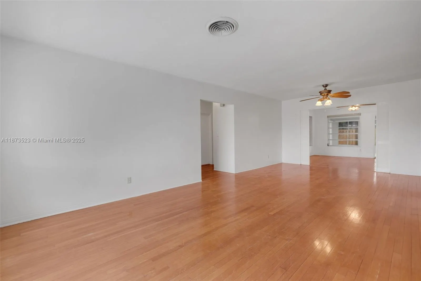 80 NE 48th St