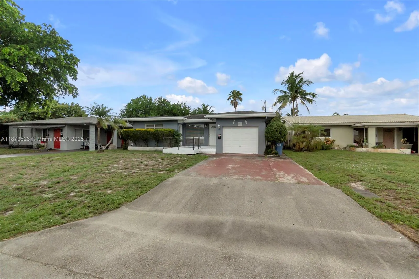 80 NE 48th St