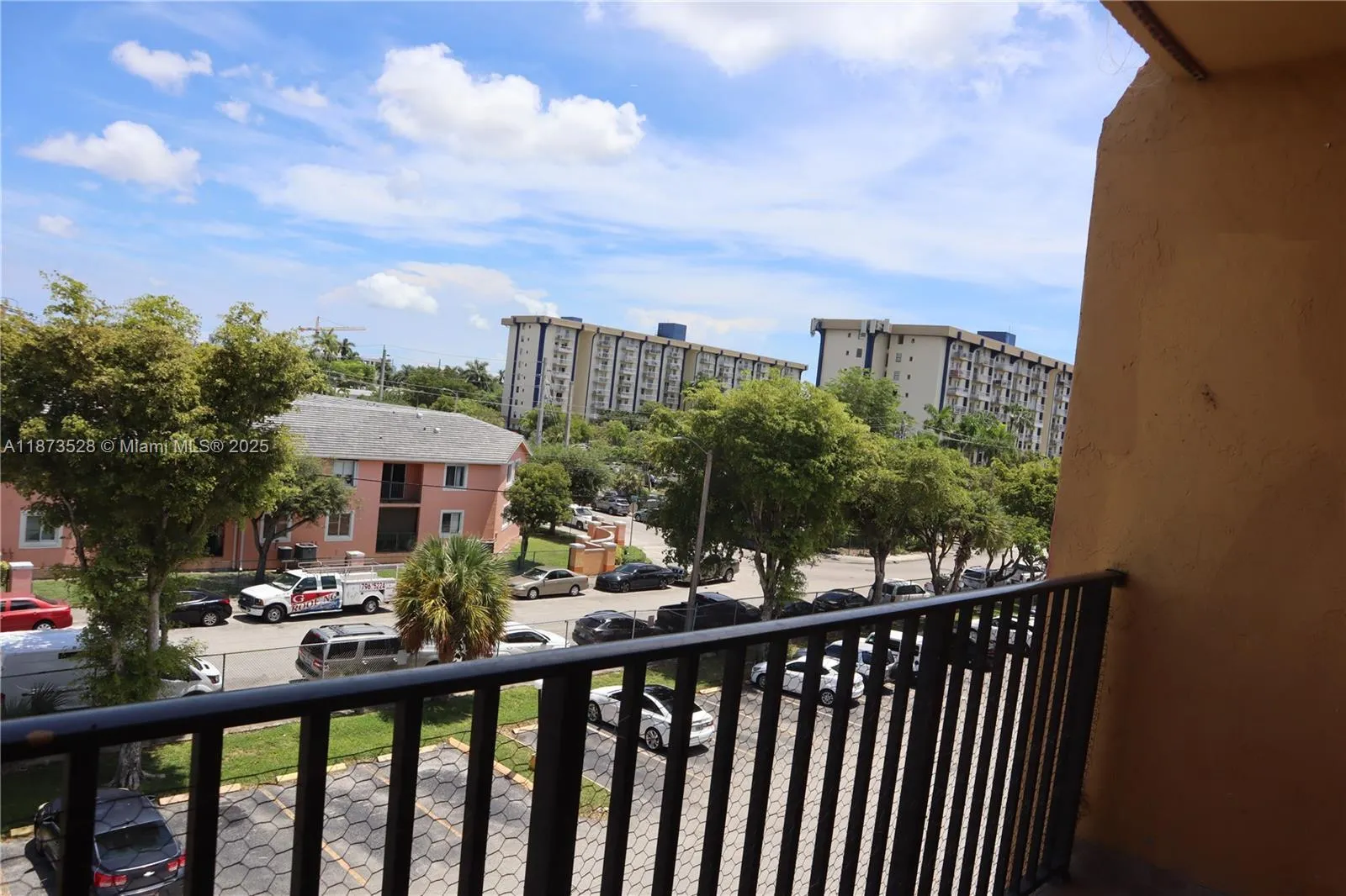 4705 NW 7th St, #404-7