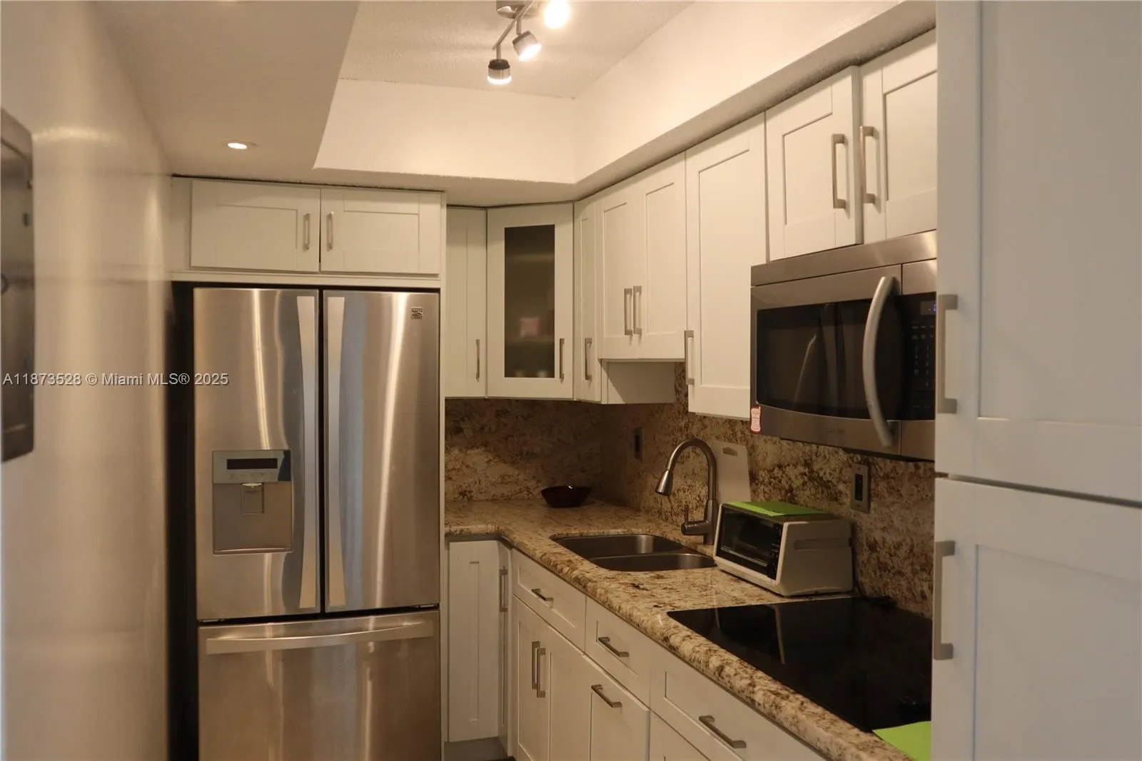 4705 NW 7th St, #404-7