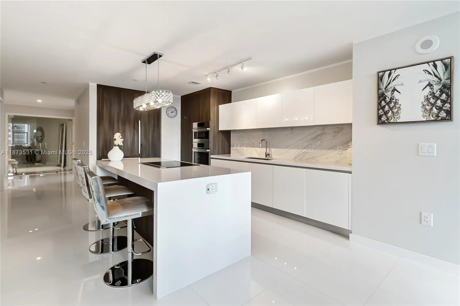 851 NE 1st Ave, #1611