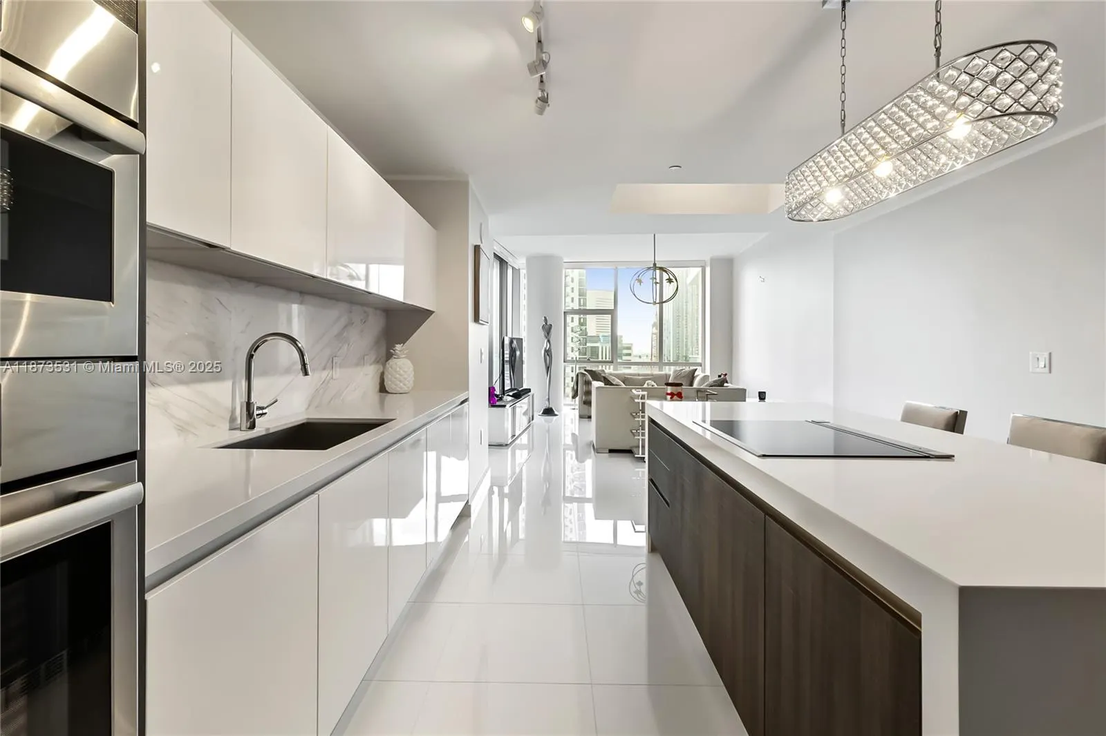 851 NE 1st Ave, #1611