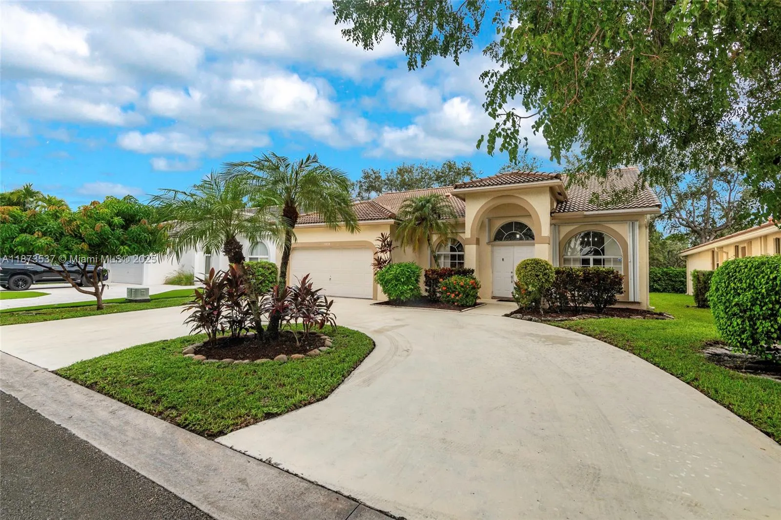 5959 NW 74th St