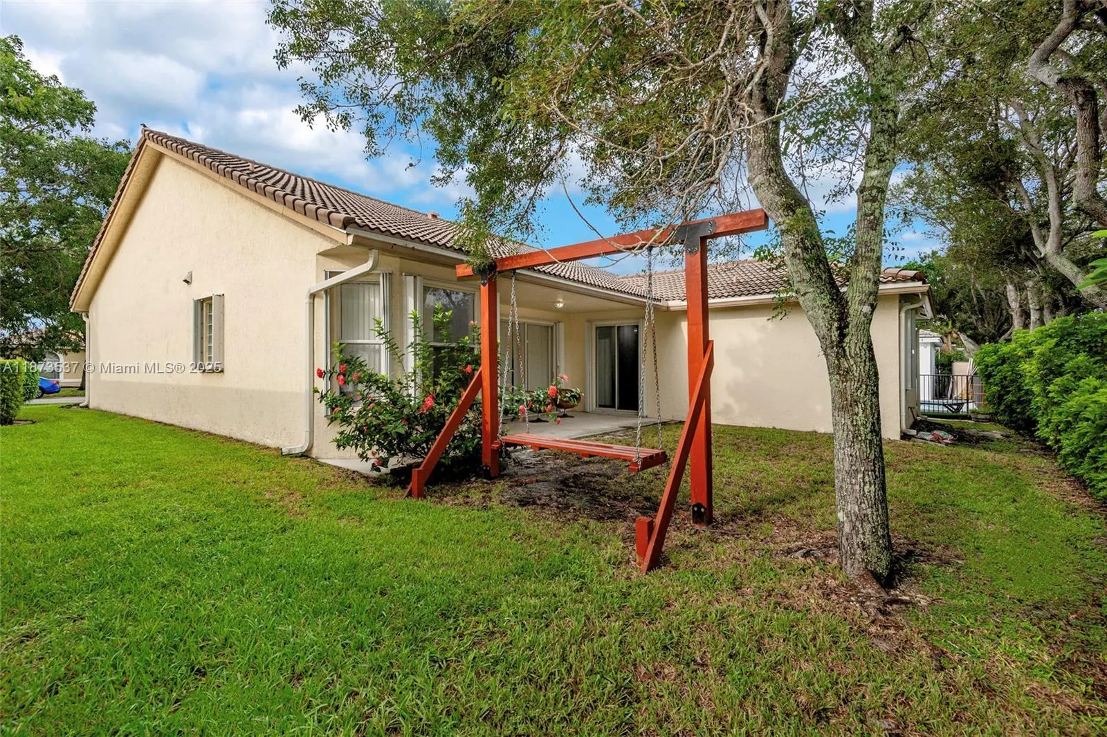 5959 NW 74th St