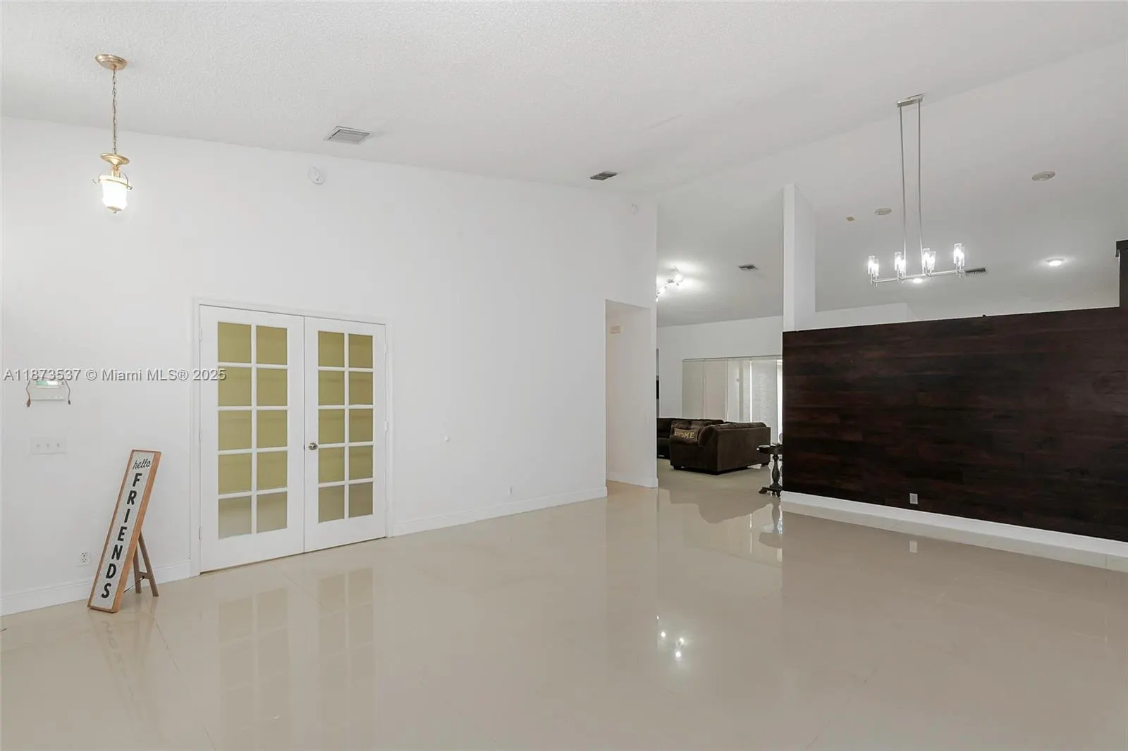 5959 NW 74th St