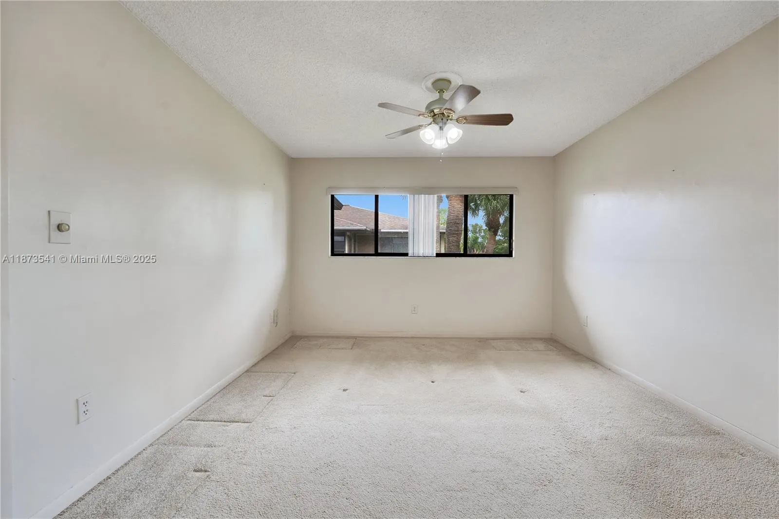 7745 Ashmont Cir, #207