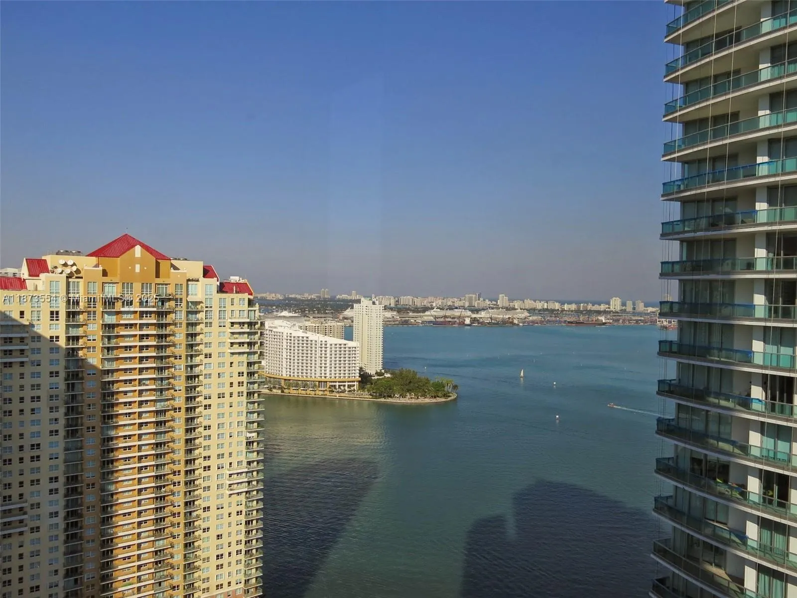 1300 Brickell Bay Dr, #3506