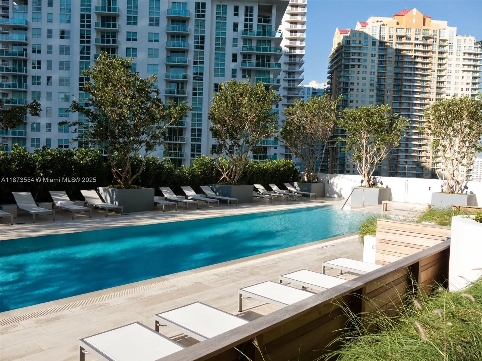 1300 Brickell Bay Dr, #3506