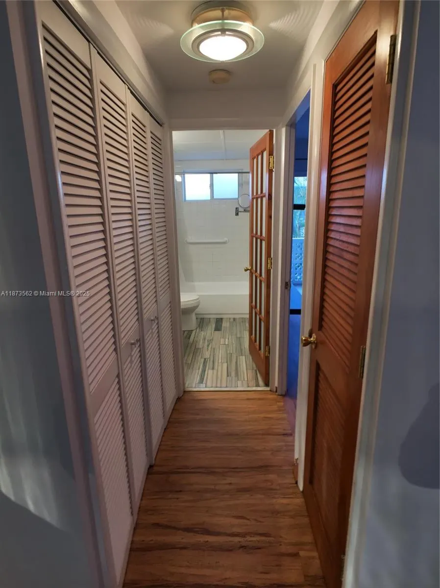 1620 West Ave, #302