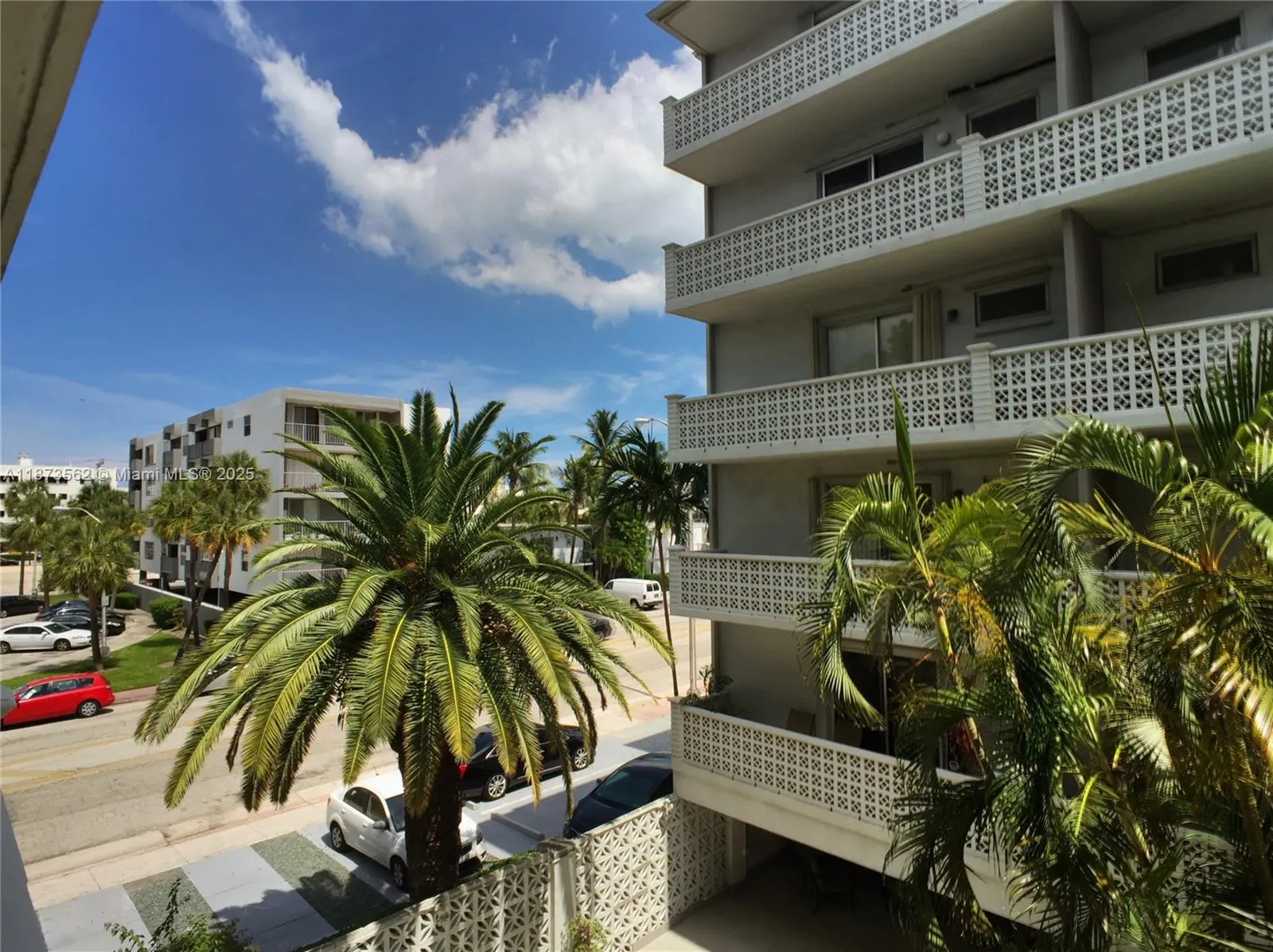 1620 West Ave, #302
