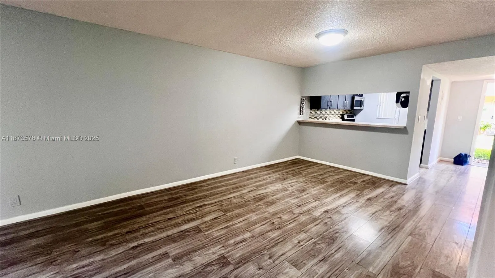 7610 Stirling Rd, #103B