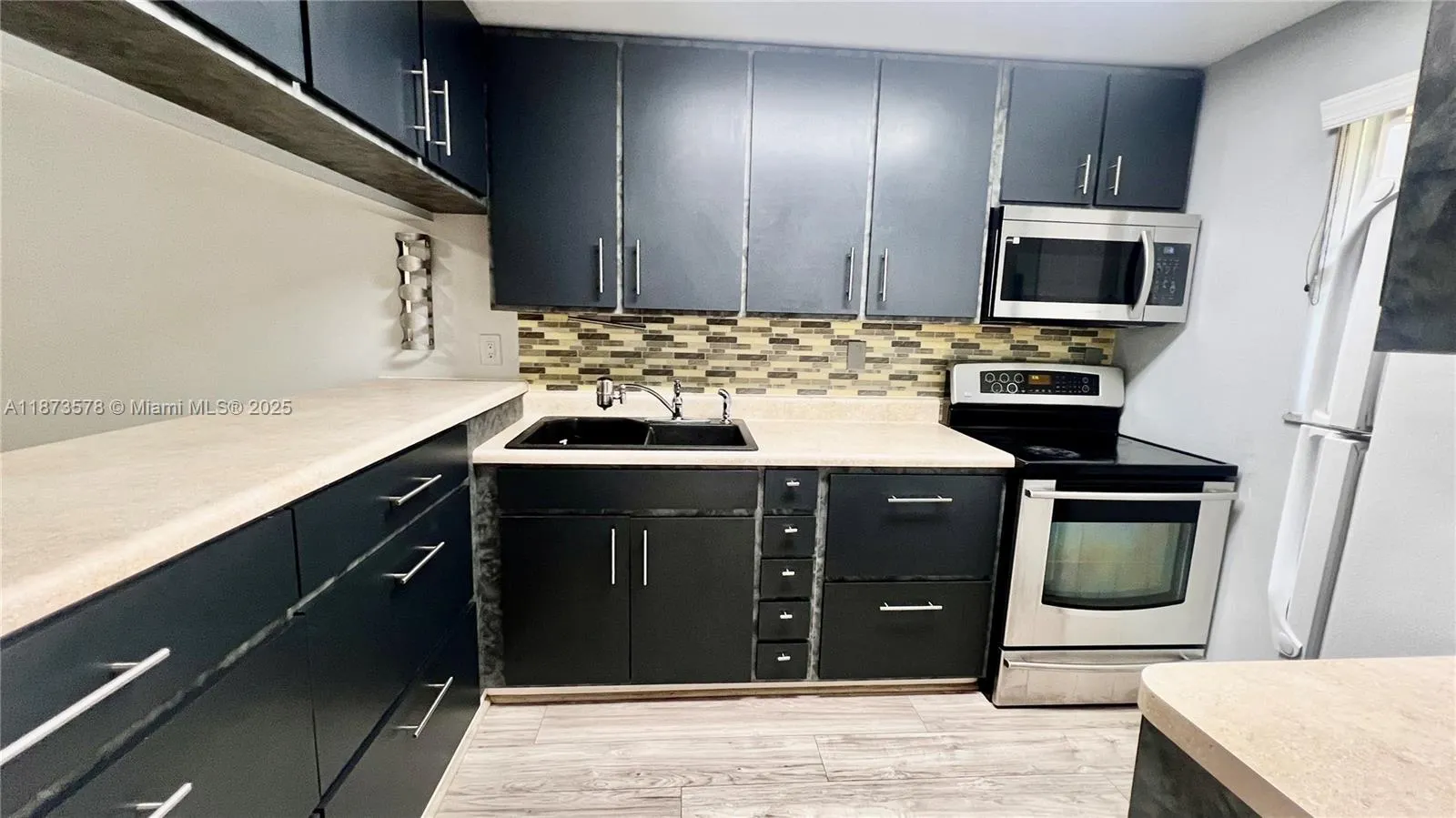 7610 Stirling Rd, #103B