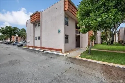 7610 Stirling Rd, #103B