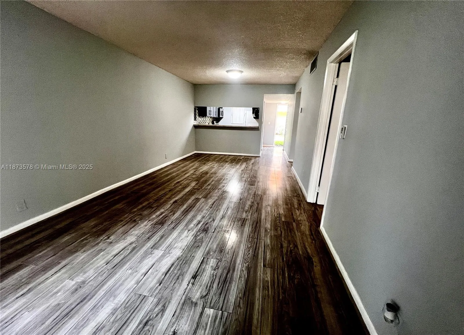 7610 Stirling Rd, #103B