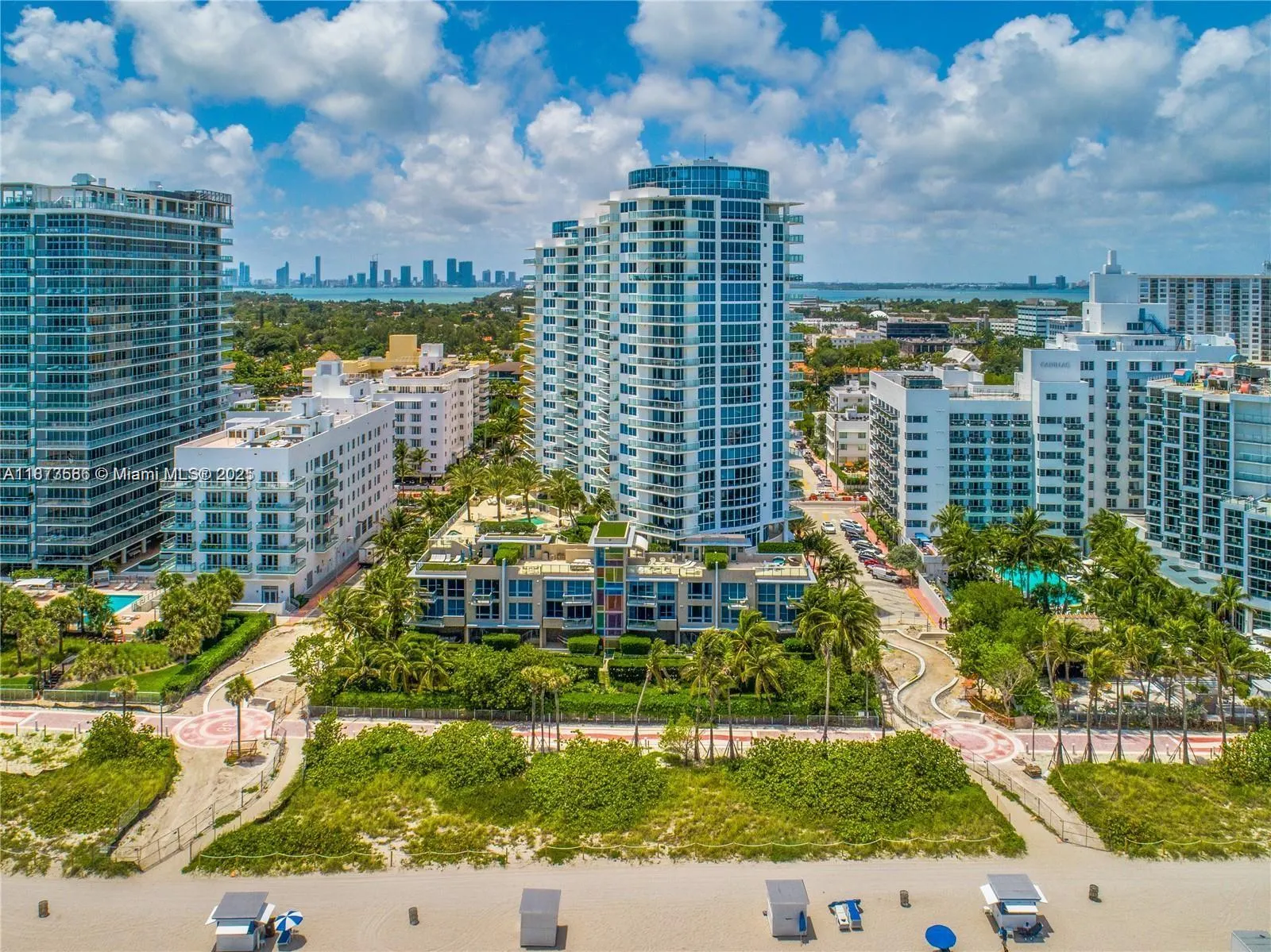 3801 Collins Ave, #1806