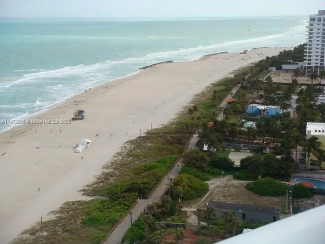 3801 Collins Ave, #1806