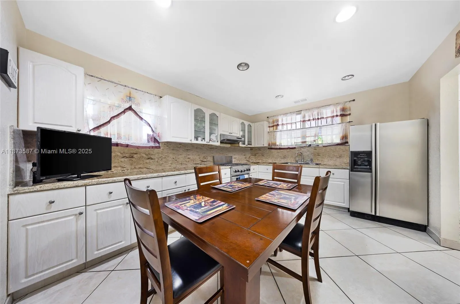 287 NW 31st St