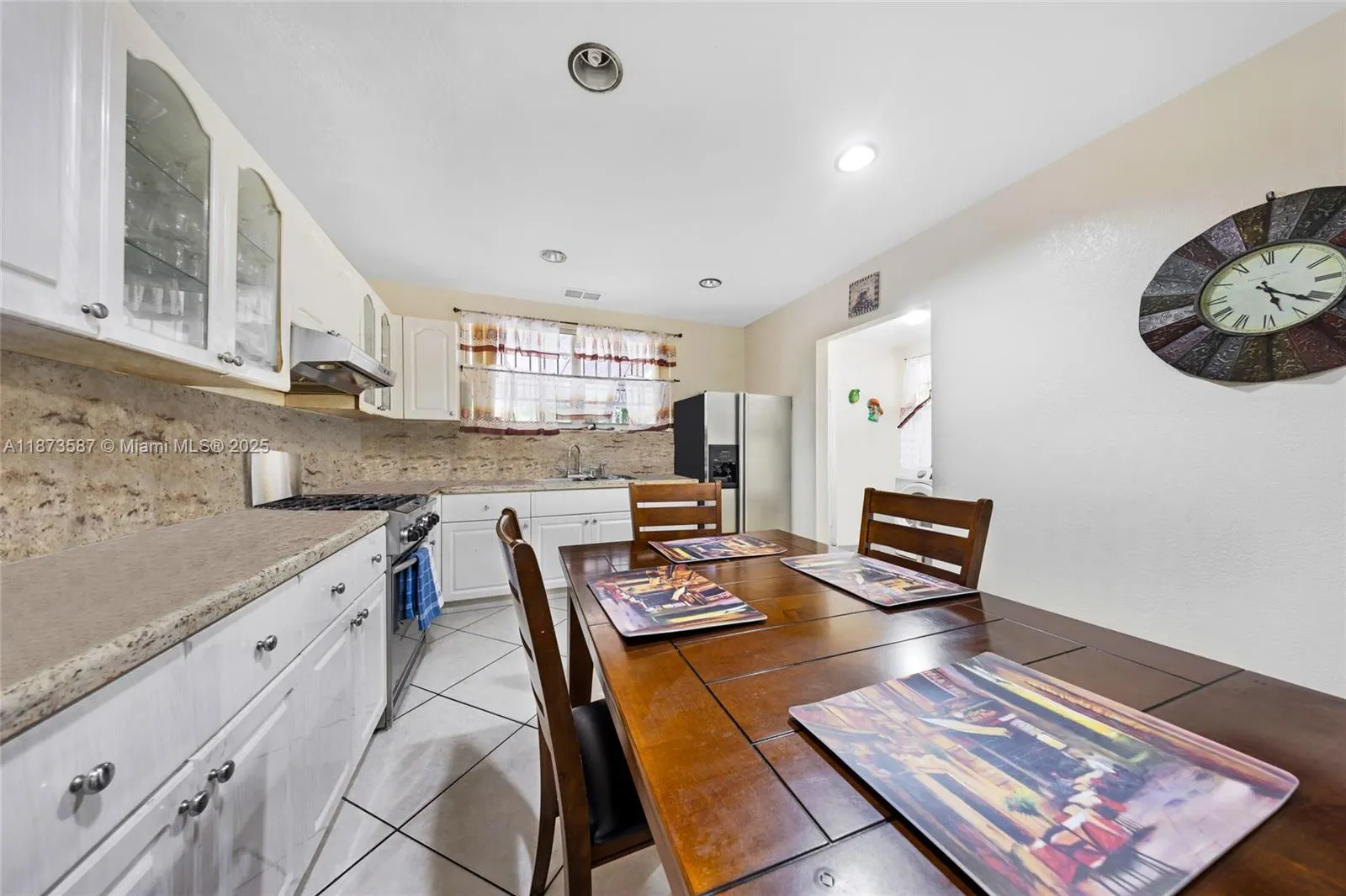 287 NW 31st St